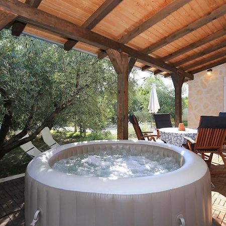 Hacienda Mia With Yacuzzi And Free Parking Zadar Extérieur photo