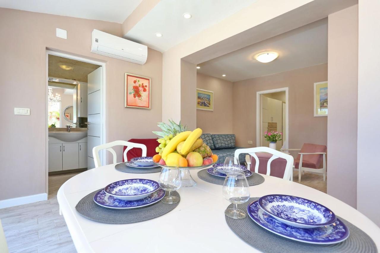 Hacienda Mia With Yacuzzi And Free Parking Zadar Extérieur photo