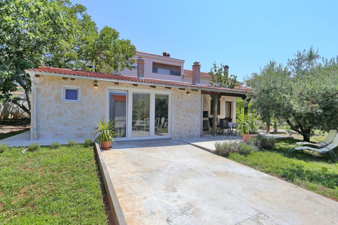 Hacienda Mia With Yacuzzi And Free Parking Zadar Extérieur photo